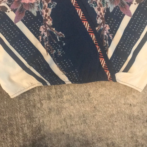 Flying Tomato Women’s Floral Blouse - Picture 4 of 6